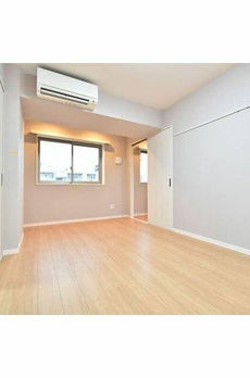 Ｌｉｖｅ　Ｃａｓａ　両国北斎通り 