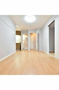 Ｌｉｖｅ　Ｃａｓａ　両国北斎通り 