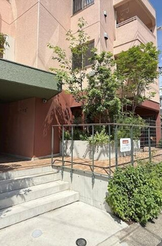 ハイツ自然園 