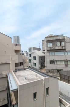 パークフラッツ市谷台町坂 