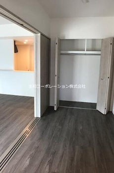 ヒューゲル本郷 