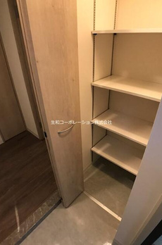 ヒューゲル本郷 