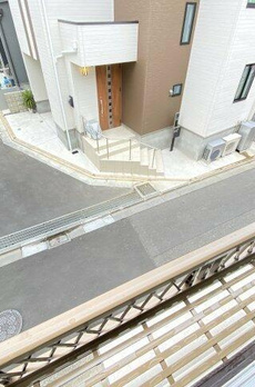 弥生町貸家 