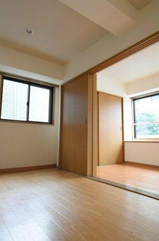 ジュネス西麻布 