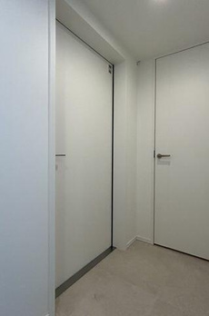 ＷＯＲＬＤ　ＴＯＷＥＲ　ＲＥＳＩＤＥＮＣＥ 
