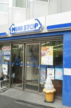 原宿プラザビル 
