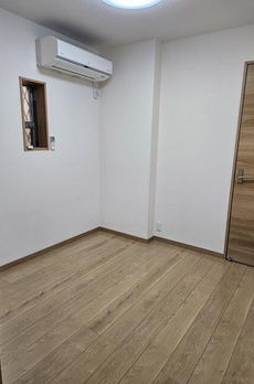 田柄３丁目貸タウンハウス 
