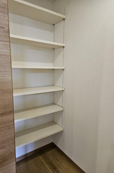 田柄３丁目貸タウンハウス 