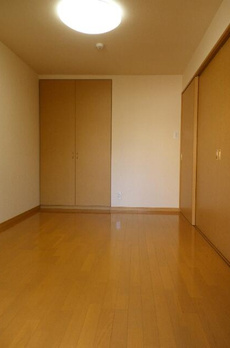 ルーブル早稲田弐番館 