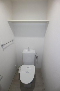 アソシエール中野弐番館 