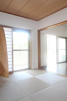 アソシエール中野弐番館 