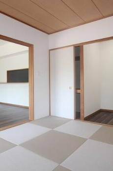 アソシエール中野弐番館 