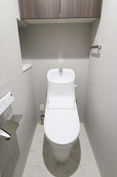 ＯＲＭＥ　ＣＯＵＲＴ　ＮＩＰＰＯＲＩ　ＥＡＳＴ 