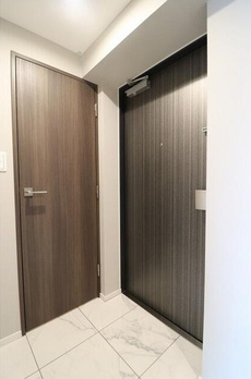 ＯＲＭＥ　ＣＯＵＲＴ　ＮＩＰＰＯＲＩ　ＥＡＳＴ 