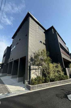 Ｃａｓａ　Ｆｏｒｅｓｔａｌｅ－Ｂ 