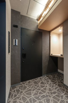 ＴＨＥ　ＡＫＡＳＡＫＡ　ＲＥＳＩＤＥＮＣＥ　Ｓ．Ｏ．Ａ．　－ｓｐｉｒｉ 