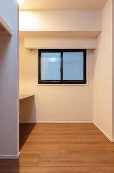 ＴＨＥ　ＡＫＡＳＡＫＡ　ＲＥＳＩＤＥＮＣＥ　Ｓ．Ｏ．Ａ．　－ｓｐｉｒｉ 