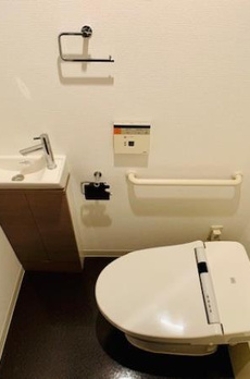 Ｂｒｉｌｌｉａ　ｉｓｔ　三軒茶屋　ブラッサムテラス 