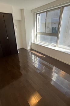 アクサス大手町ラクシーズ 