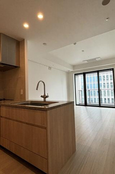 ＷＯＲＬＤ　ＴＯＷＥＲ　ＲＥＳＩＤＥＮＣＥ 