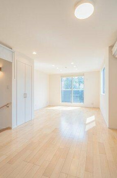 中野区中央４丁目戸建 
