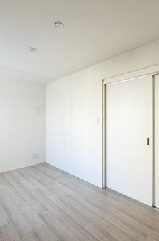 エルファーロ都立大学 