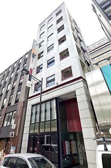 松岡銀緑館 