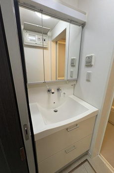 目黒三田２丁目戸建 