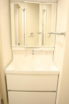 ＣＯＭＦＯＲＴ　ＲＥＳＩＤＥＮＣＥ　ＮＩＰＰＯＲＩ 