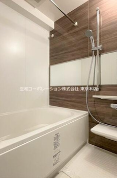 エルミタージュ　ドゥ　メゾン 