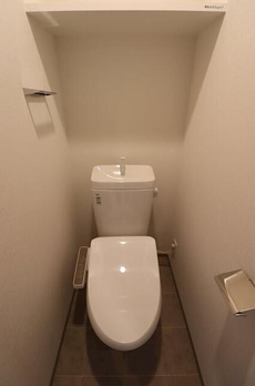 ジェノヴィア椎名町 