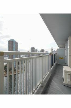 リバーシティ２１新川 