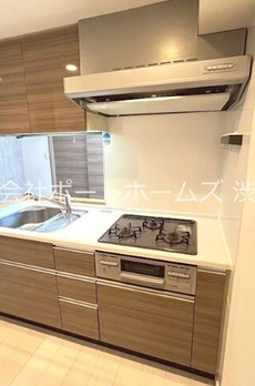 西日暮里フラッツ 