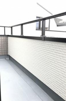 Ｋｏｌｅｔ西新井栄町＃０４ 