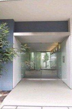 コンシェリア西新宿 
