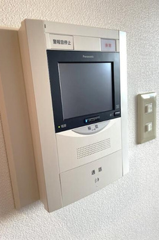 イーストイン 