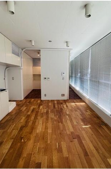 ａ　ｐｌａｃｅ　ｂｙ　Ｗｉｎｅ　Ａｐａｒｔｍｅｎｔ 