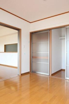 アソシエール中野弐番館 