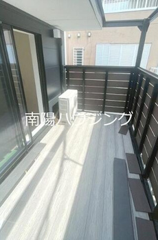 成城６丁目貸家 