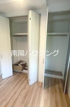 成城６丁目貸家 