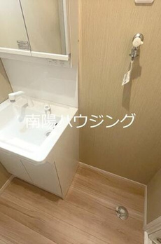 成城６丁目貸家 