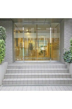 ジ・アパートメント　ヒルトップ中野 