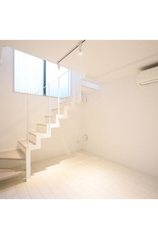 ミリアレジデンス早稲田山吹町 