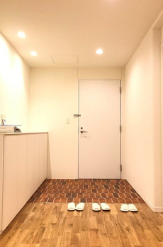 ＭａｎａＨｏｕｓｅ　Ｍｉｎａｍｉａｚａｂｕ 