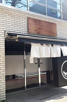 ニューリバータワー 