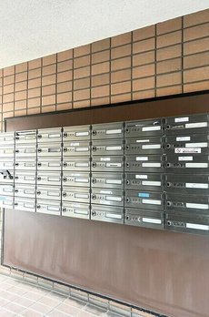 代田ウエスト 