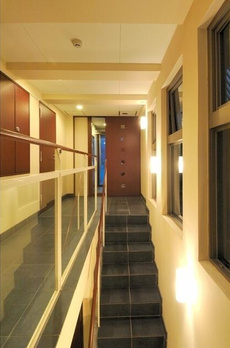 ＺＥＬ　ＣＯＵＲＴ　ＡＯＹＡＭＡ 