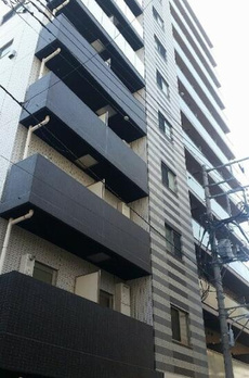 エストゥルース入谷 