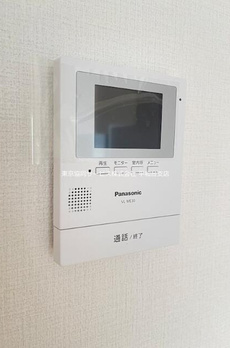 ファミーリエ高島平 