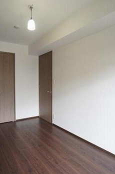 ＬＩＭＥＲＥＳＩＤＥＮＣＥ　ＨＩＫＩＦＵＮＥ 